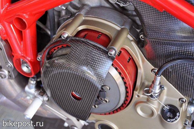 Фотографии гоночного мотоцикла Ducati 999RS