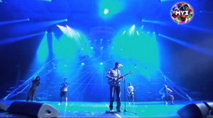 Noize MC - Ругань из-за стены (MUZ-TV Awards Live 2011)