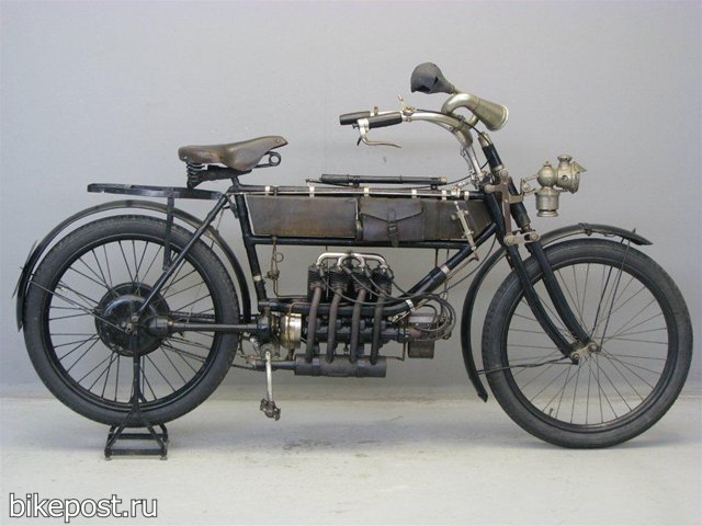 Ретро мотоцикл FN Four 1910
