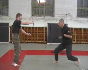 Базовая техника применения боевой плети (2011) CAMRip