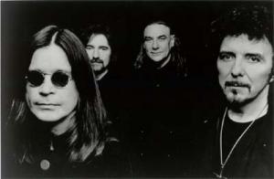 Оззи Осборн вернулся в Black Sabbath после 30 лет разлуки.