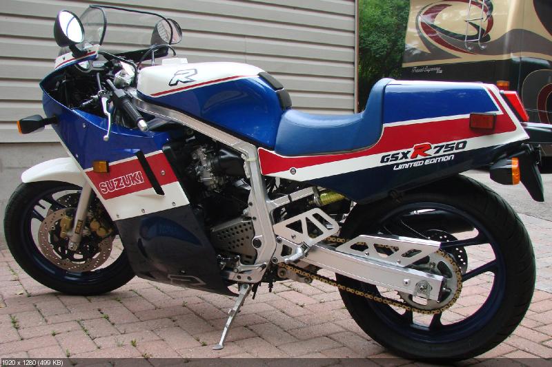 Спортбайк Suzuki GSX-R750 Limited Edition 1986